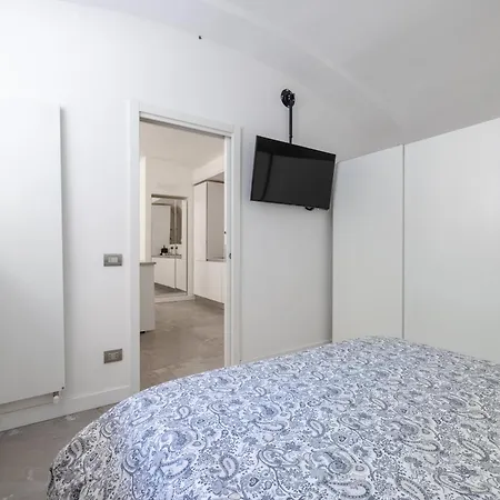 Cecilia Дом отдыха Рим