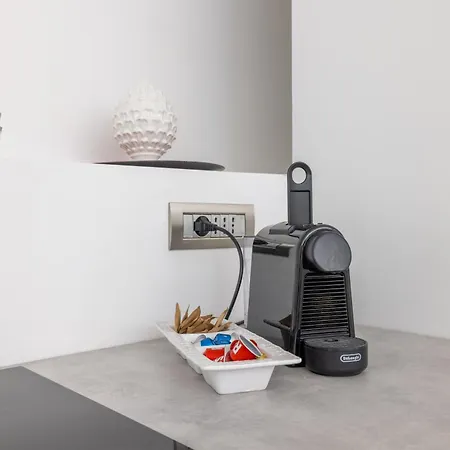 Cecilia Дом отдыха Рим